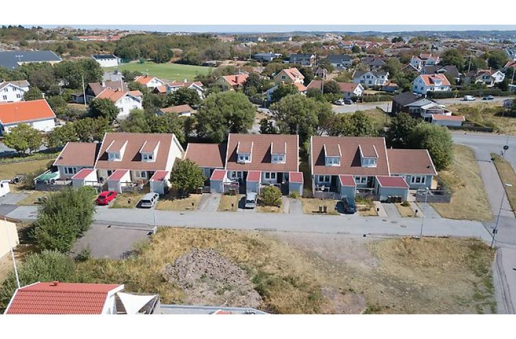 Måbärsvägen_front