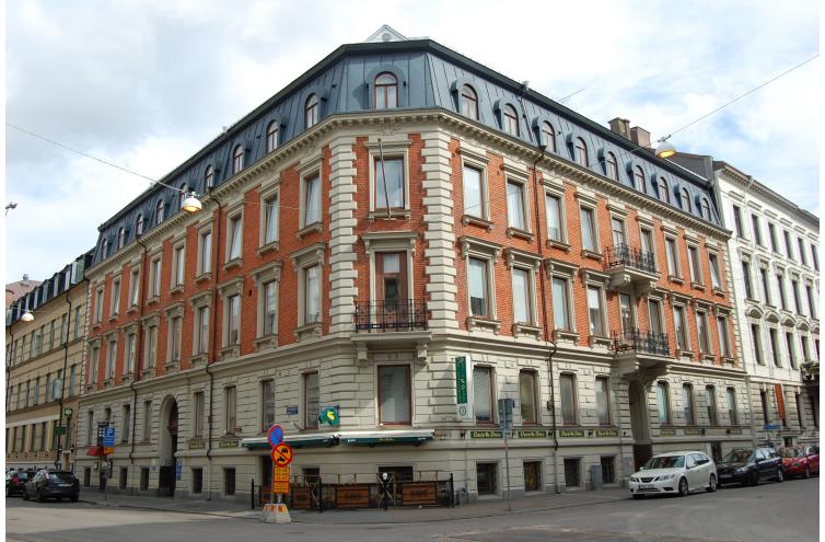 Kristinelundsgatan 16, Lorensbergsgatan 8