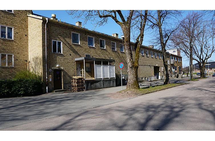 Bilden visar fastigheten med adress Vidkärrsallén 6A-C